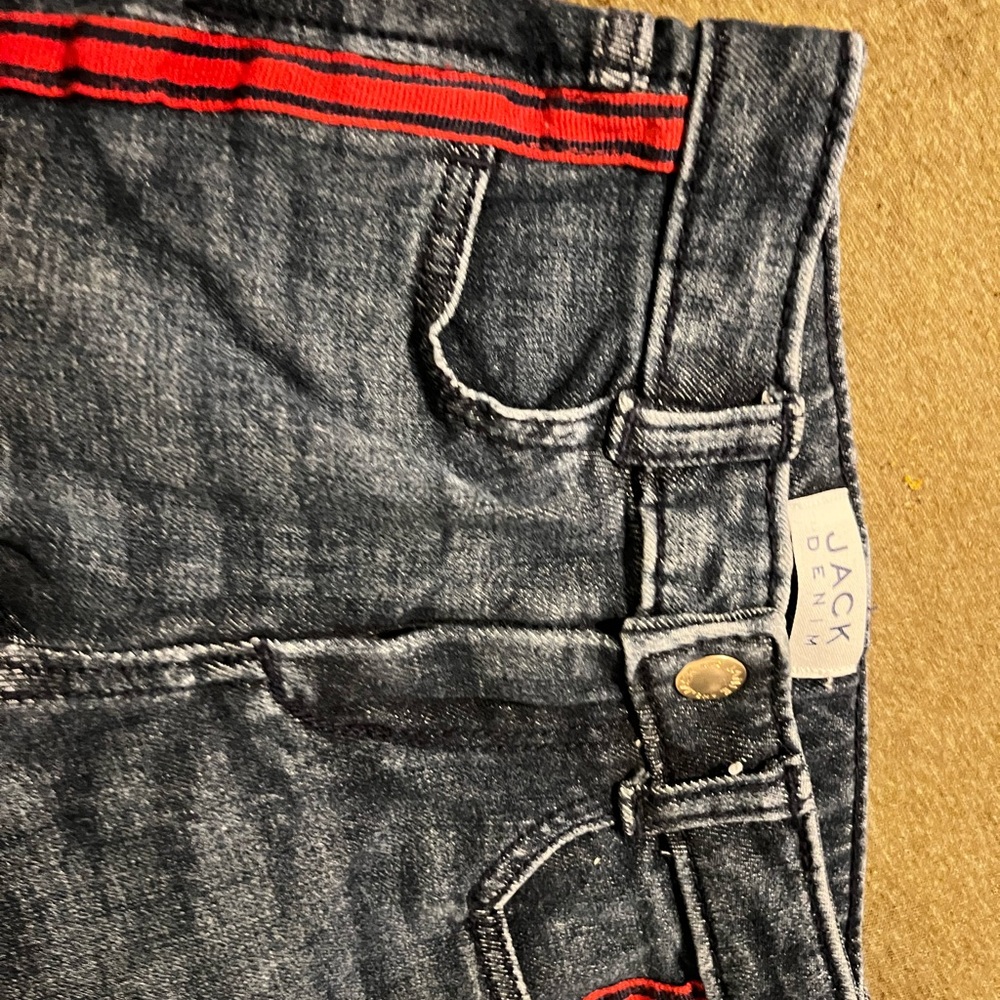 Jack Denim - Picture 5 of 6